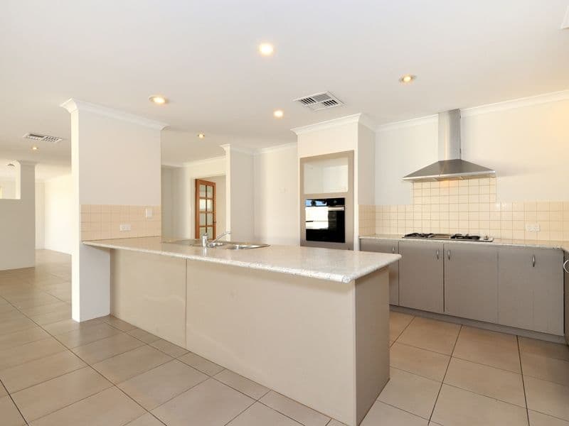 17 Leyson Way, Baldivis WA 6171, Baldivis - Thumbnail 4