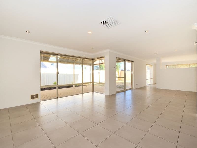 17 Leyson Way, Baldivis WA 6171, Baldivis - Thumbnail 6