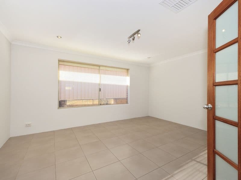 17 Leyson Way, Baldivis WA 6171, Baldivis - Thumbnail 8