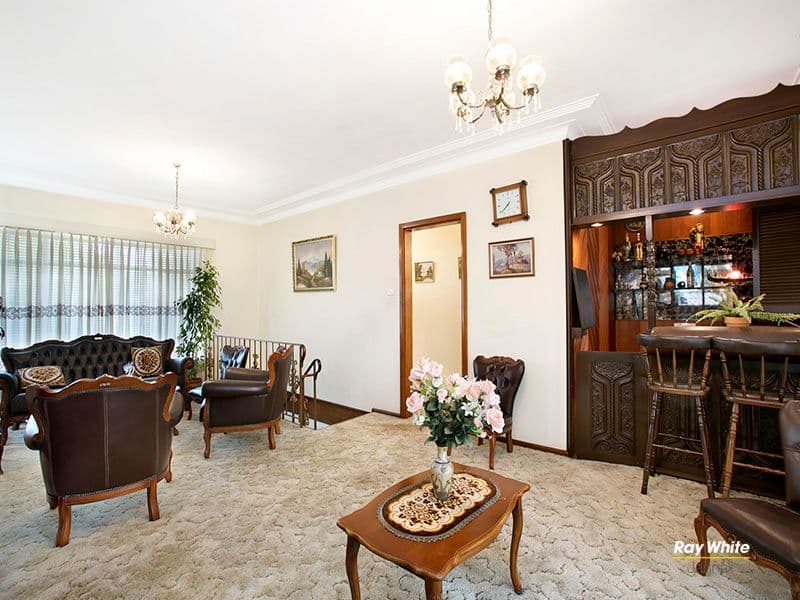 77 Green Point Road, Oyster Bay - Thumbnail 3