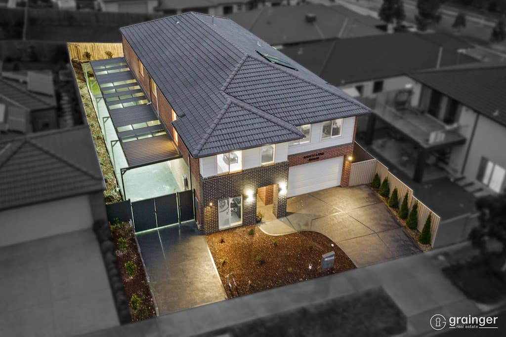 35 Davidson Street, Pakenham, VIC, 3810, Pakenham - Thumbnail 2