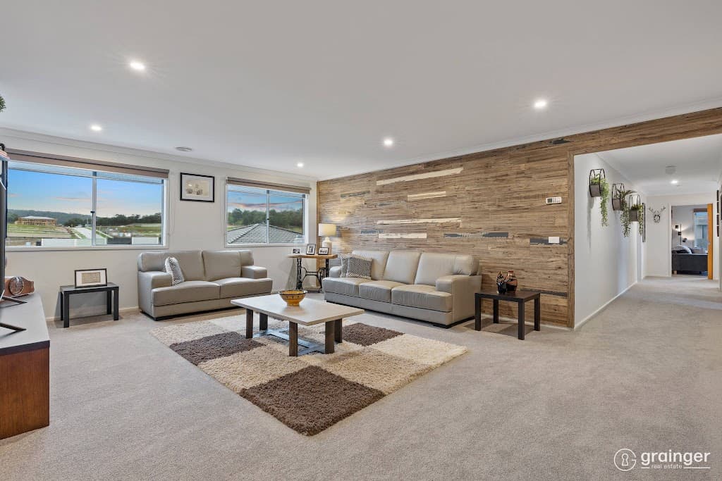 35 Davidson Street, Pakenham, VIC, 3810, Pakenham - Thumbnail 4