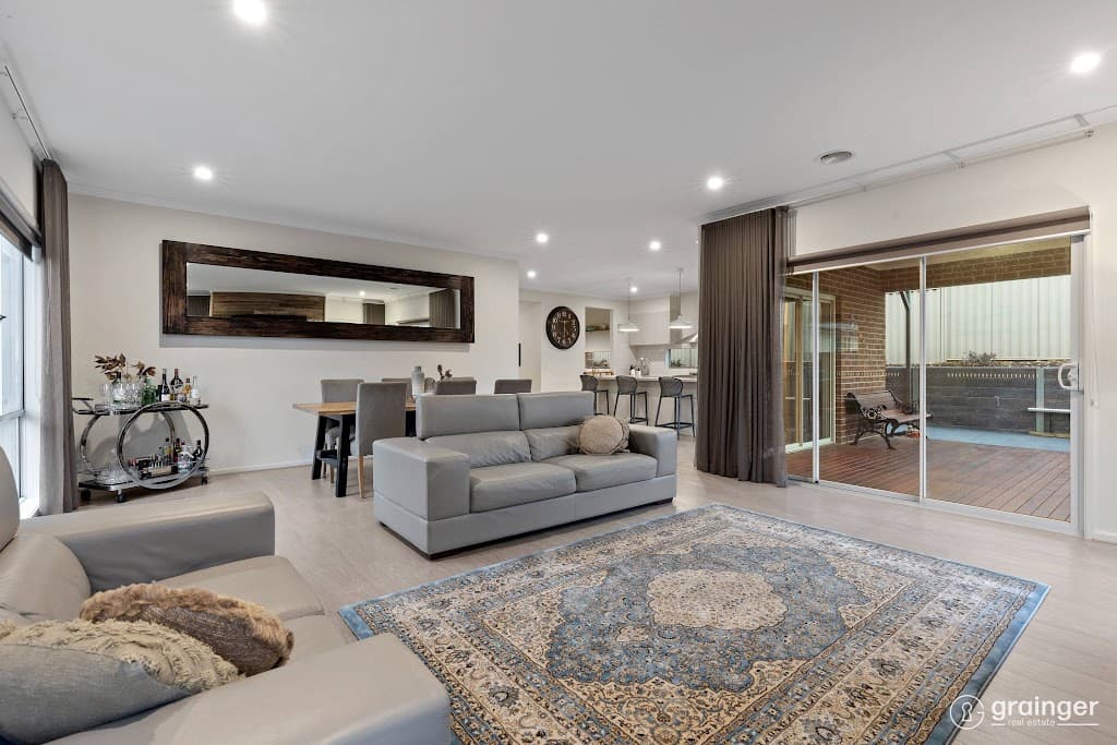 35 Davidson Street, Pakenham, VIC, 3810, Pakenham - Thumbnail 5