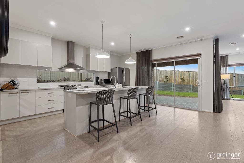 35 Davidson Street, Pakenham, VIC, 3810, Pakenham - Thumbnail 7