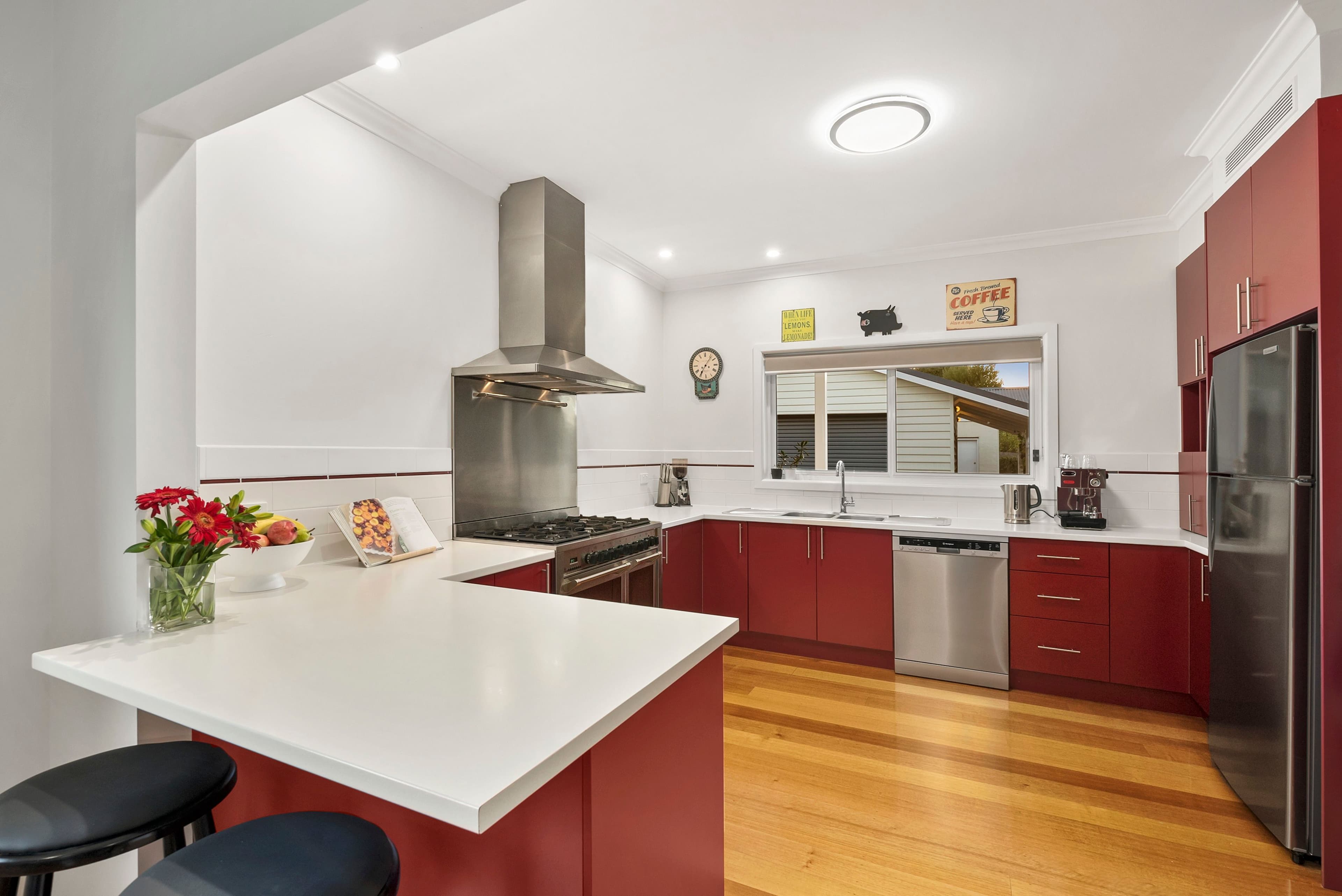32 Hedge End Road, Nunawading VIC 3131, Nunawading - Thumbnail 4