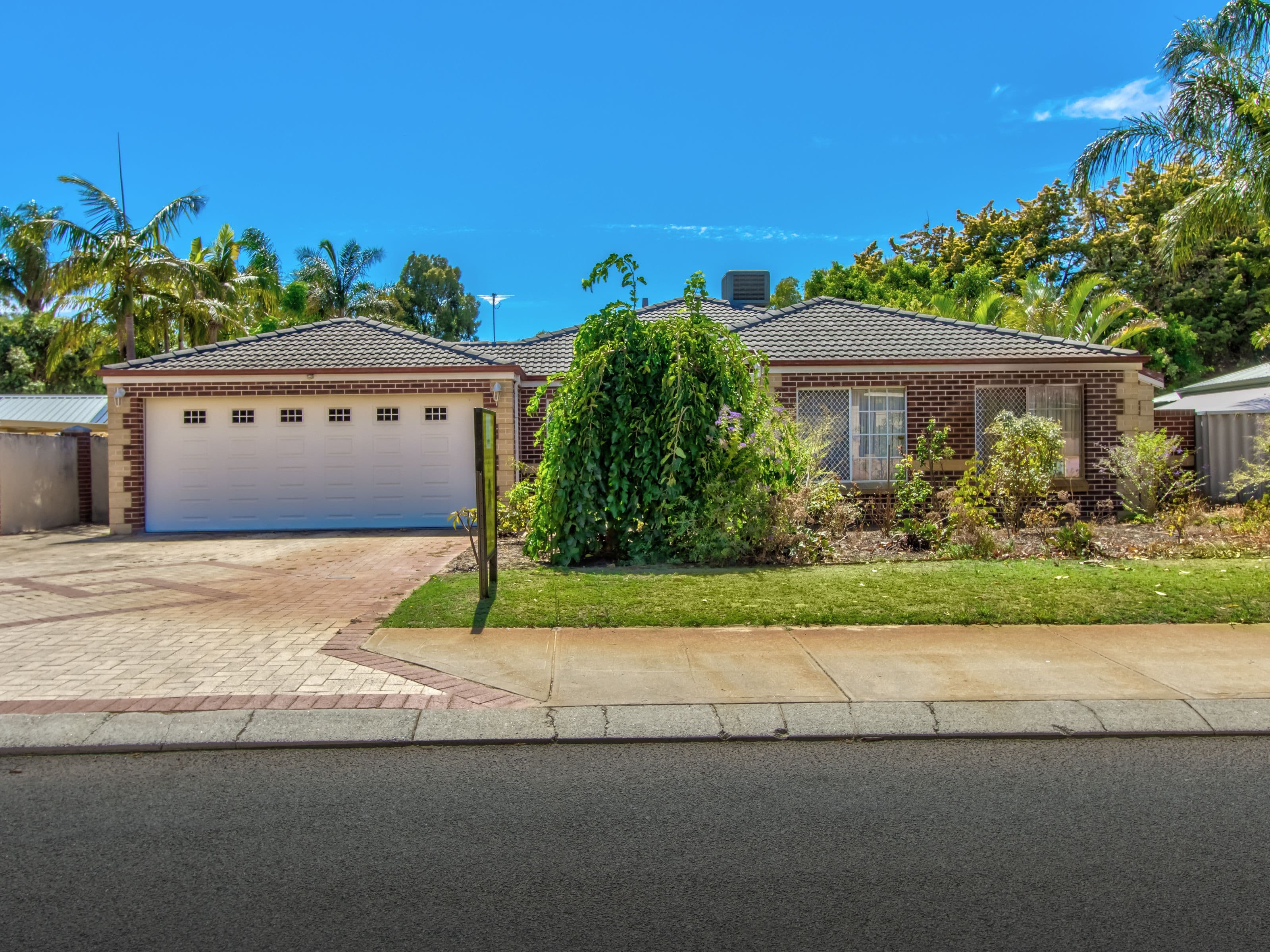 22 Huxtable Terrace, Baldivis WA 6171, Baldivis - Image 1
