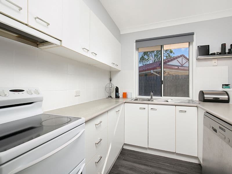 21 Perak Court, Tanah Merah QLD 4128, Tanah Merah - Thumbnail 2