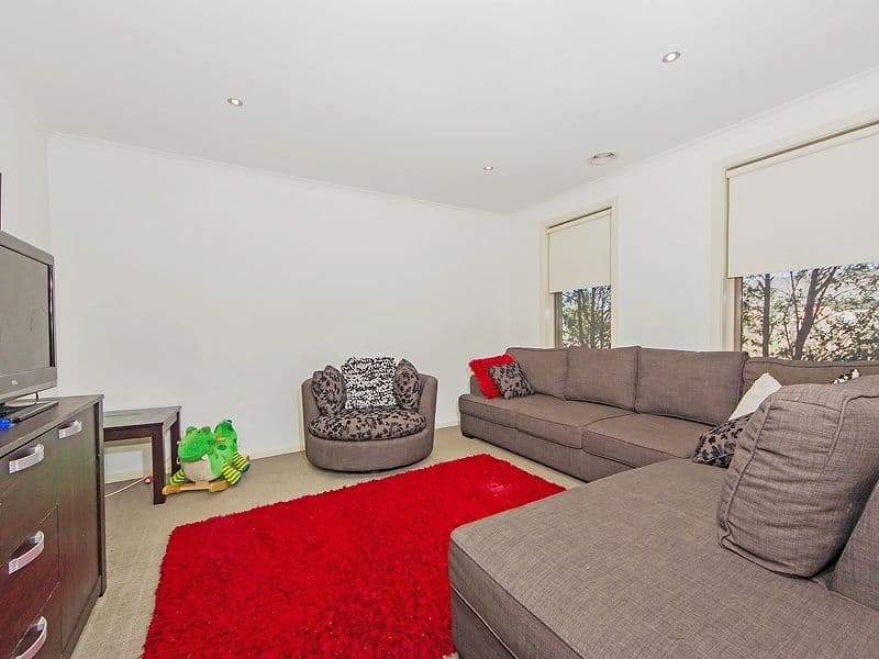 8 Toritta Way, Truganina VIC 3029, Truganina - Thumbnail 4