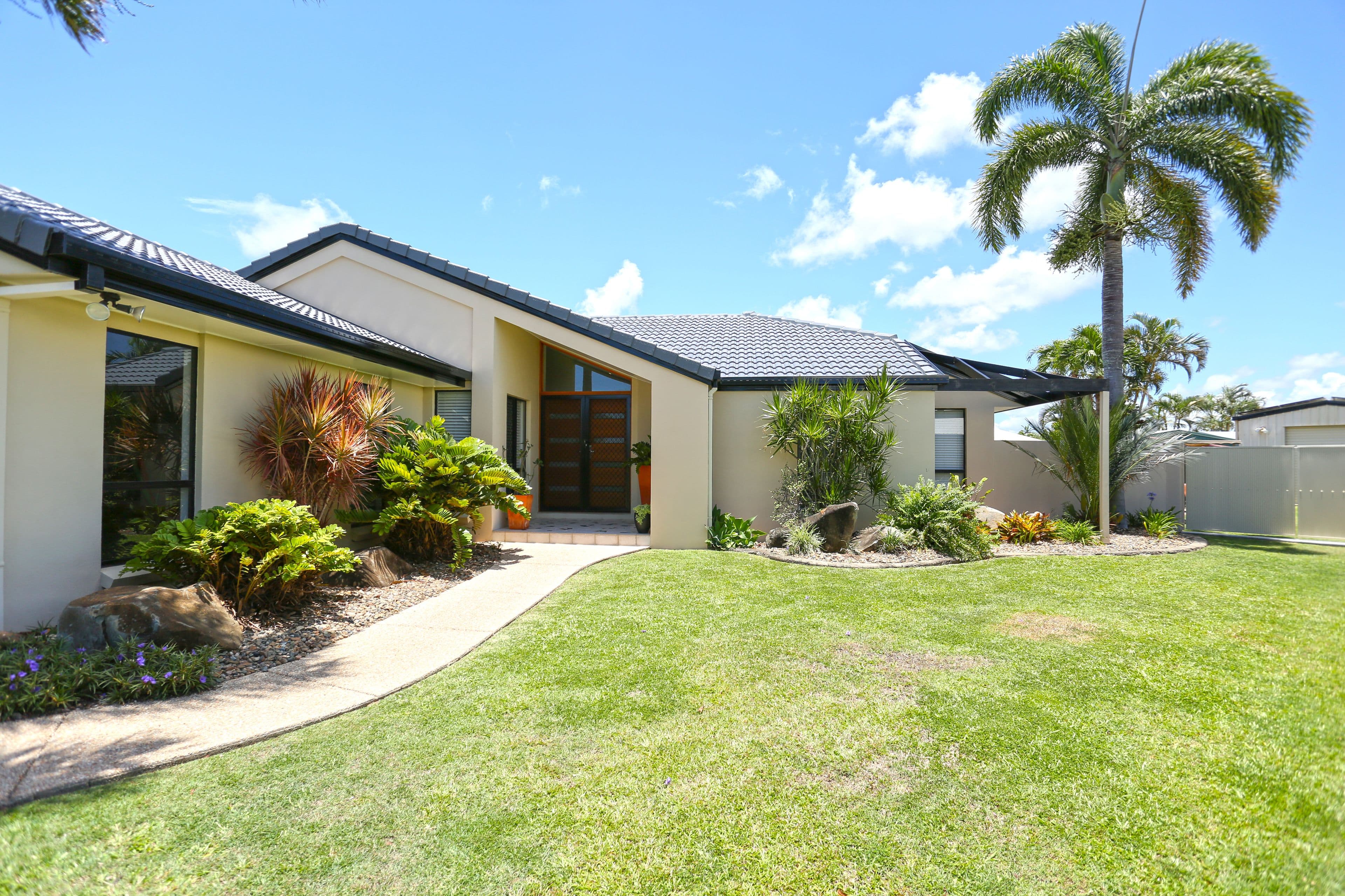 16 Katie Court, Ooralea QLD 4740, Ooralea - Image 1