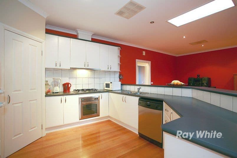 17 Towerhill Boulevard, LYNBROOK VIC 3975, Lynbrook - Thumbnail 5