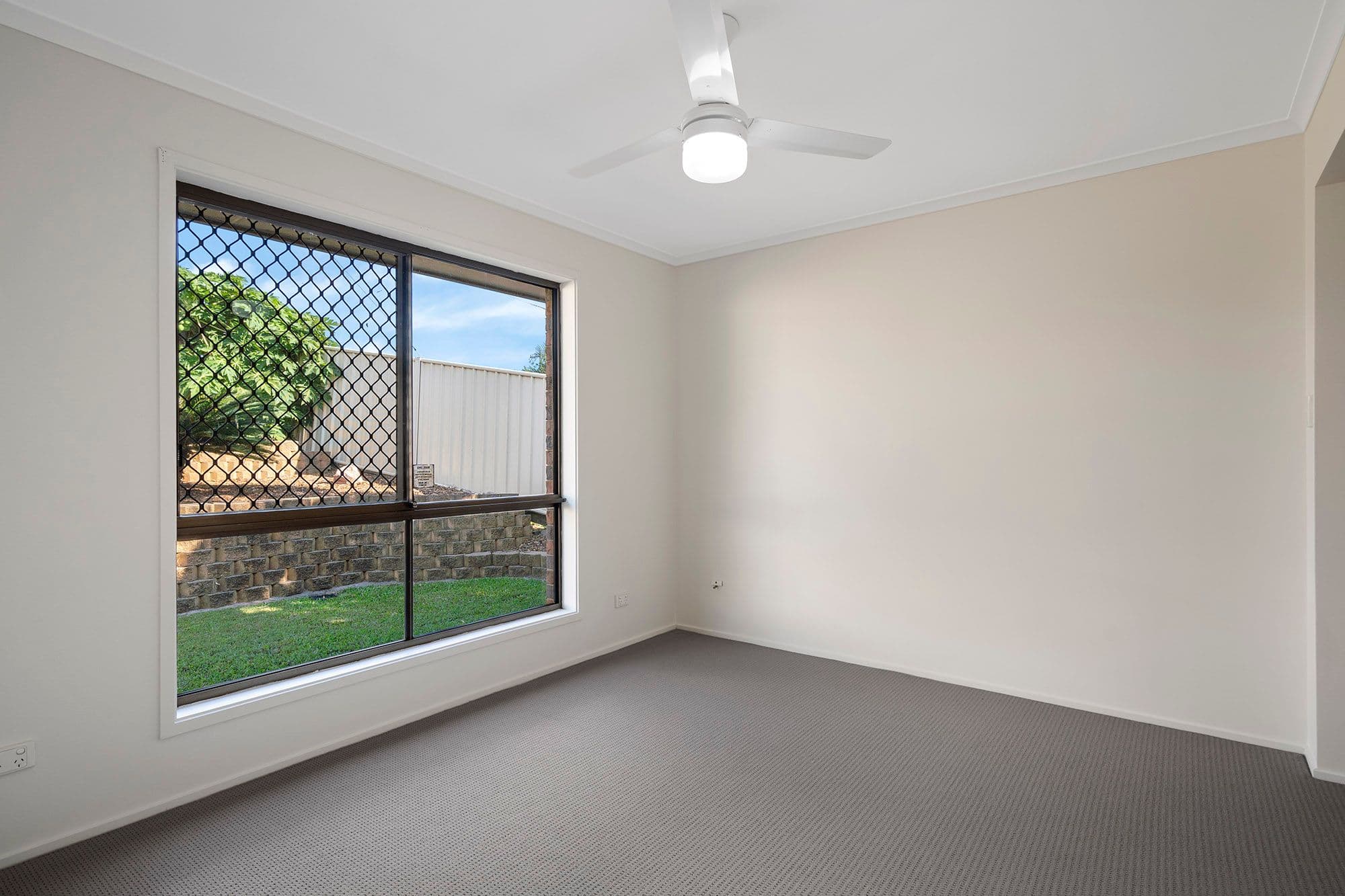 87 Middle Road, Hillcrest QLD 4118, Hillcrest - Thumbnail 4
