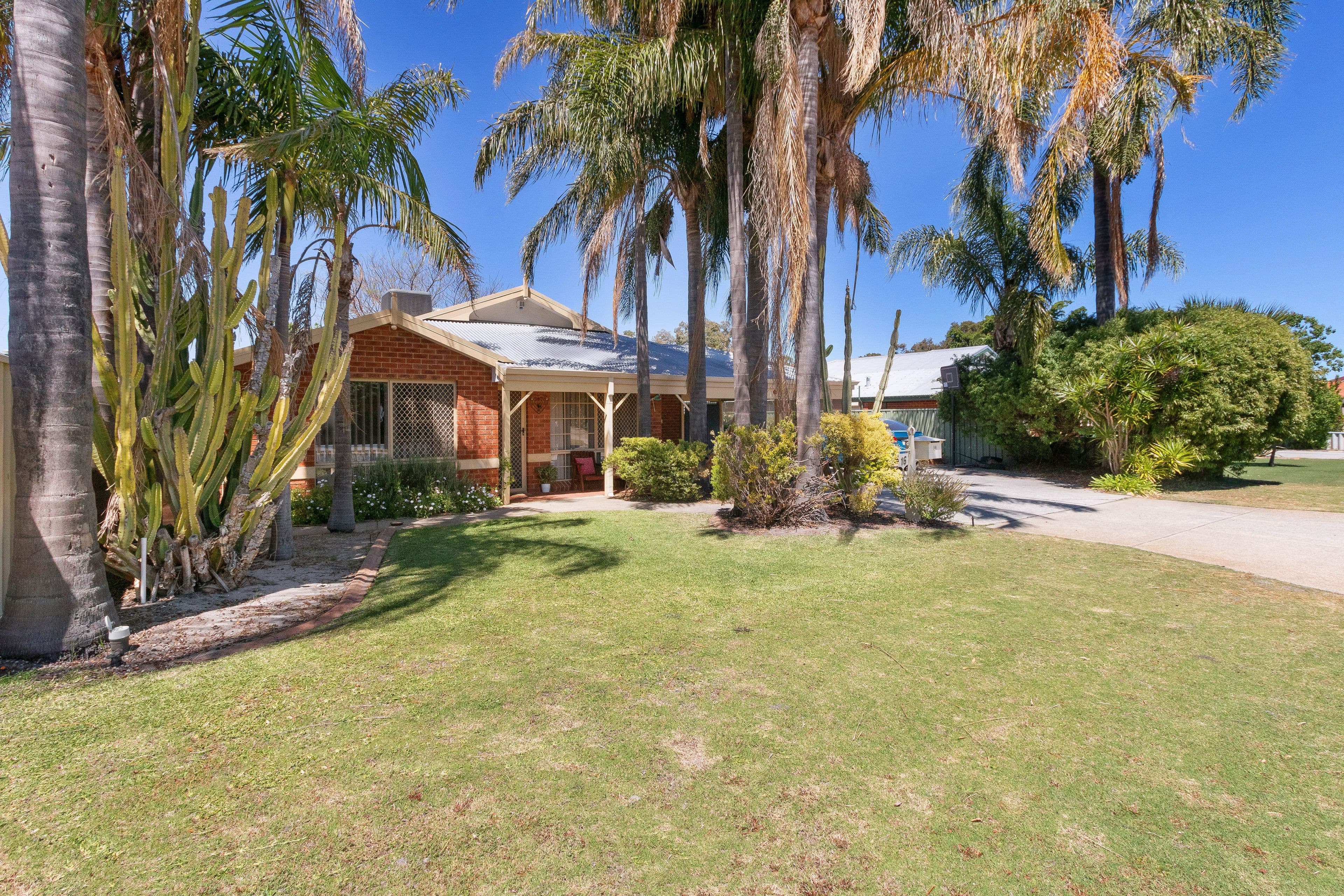 16 Sandalwood Close, Beechboro WA 6063, Beechboro - Image 1