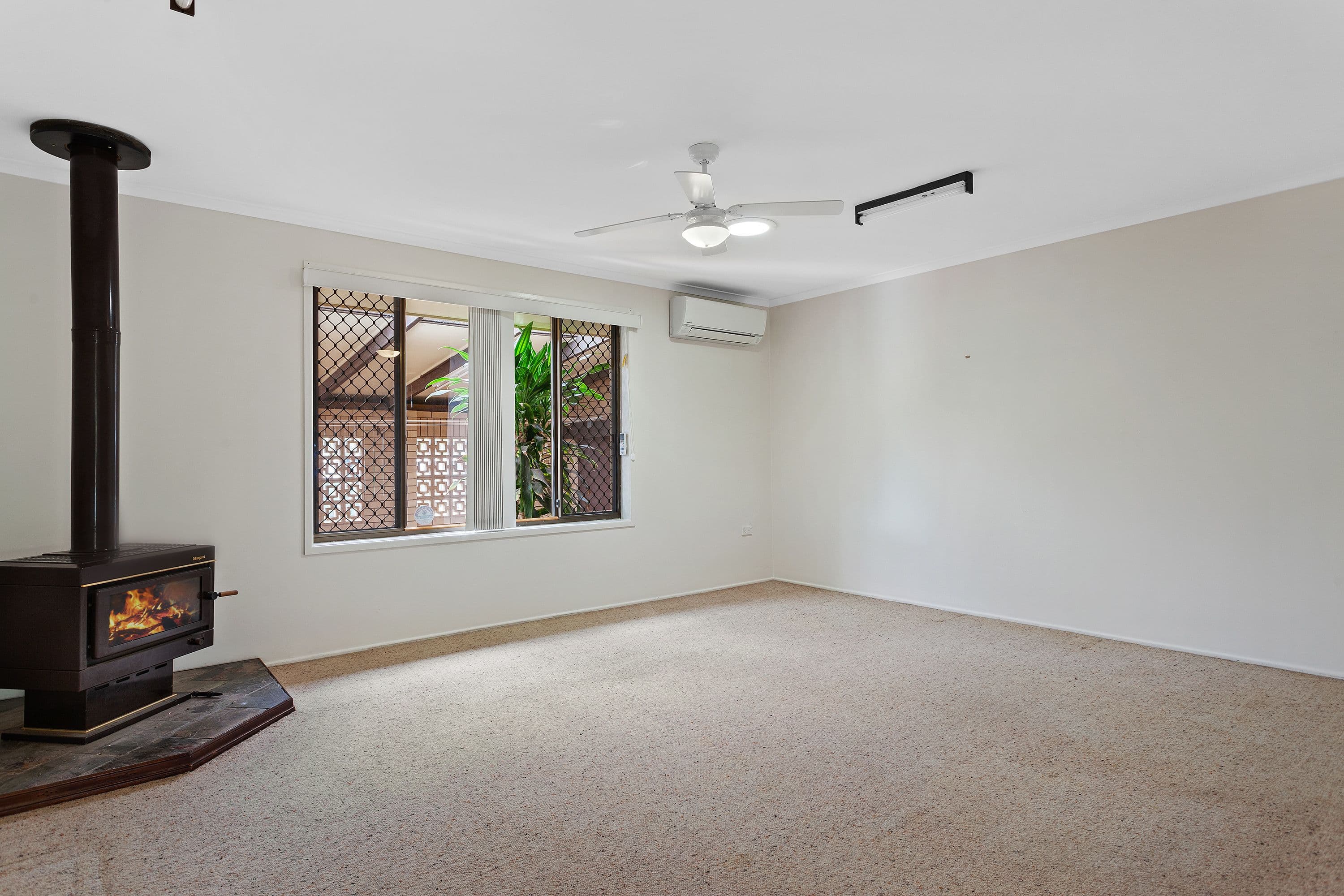 8 Werth Street, Oakey QLD 4401, Oakey - Thumbnail 2