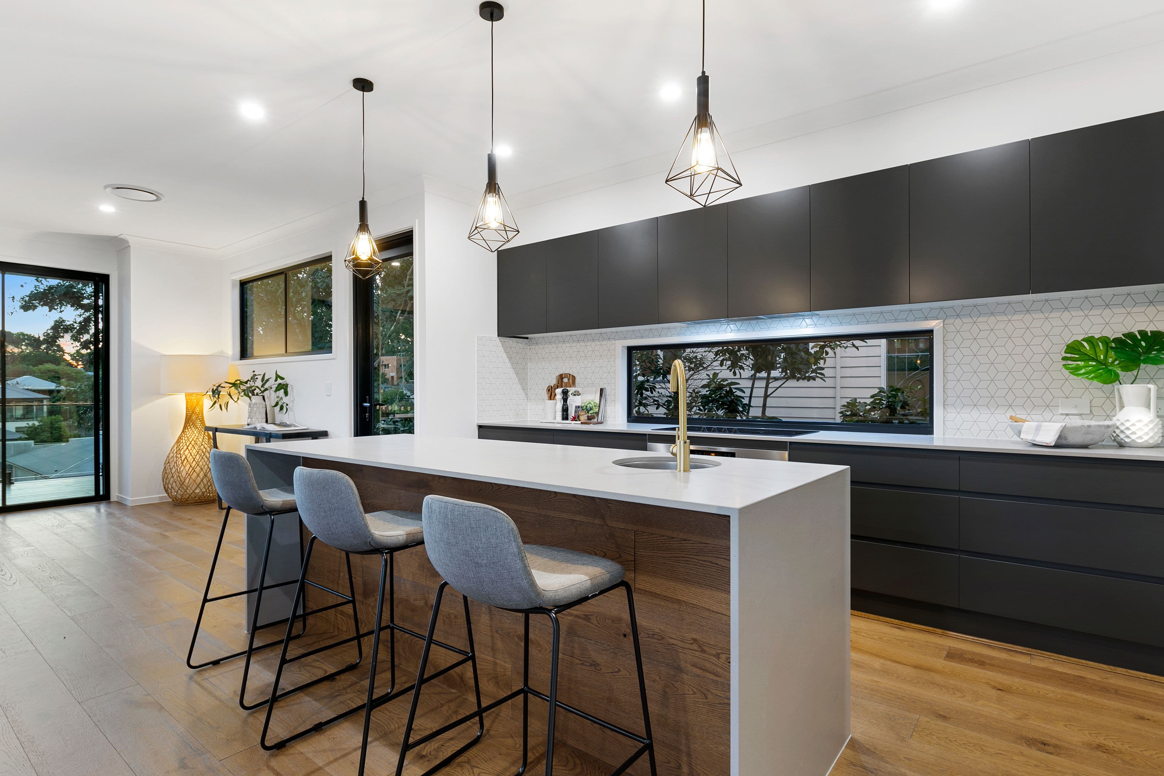 101 Henry Street, Greenslopes QLD 4120, Greenslopes - Thumbnail 3