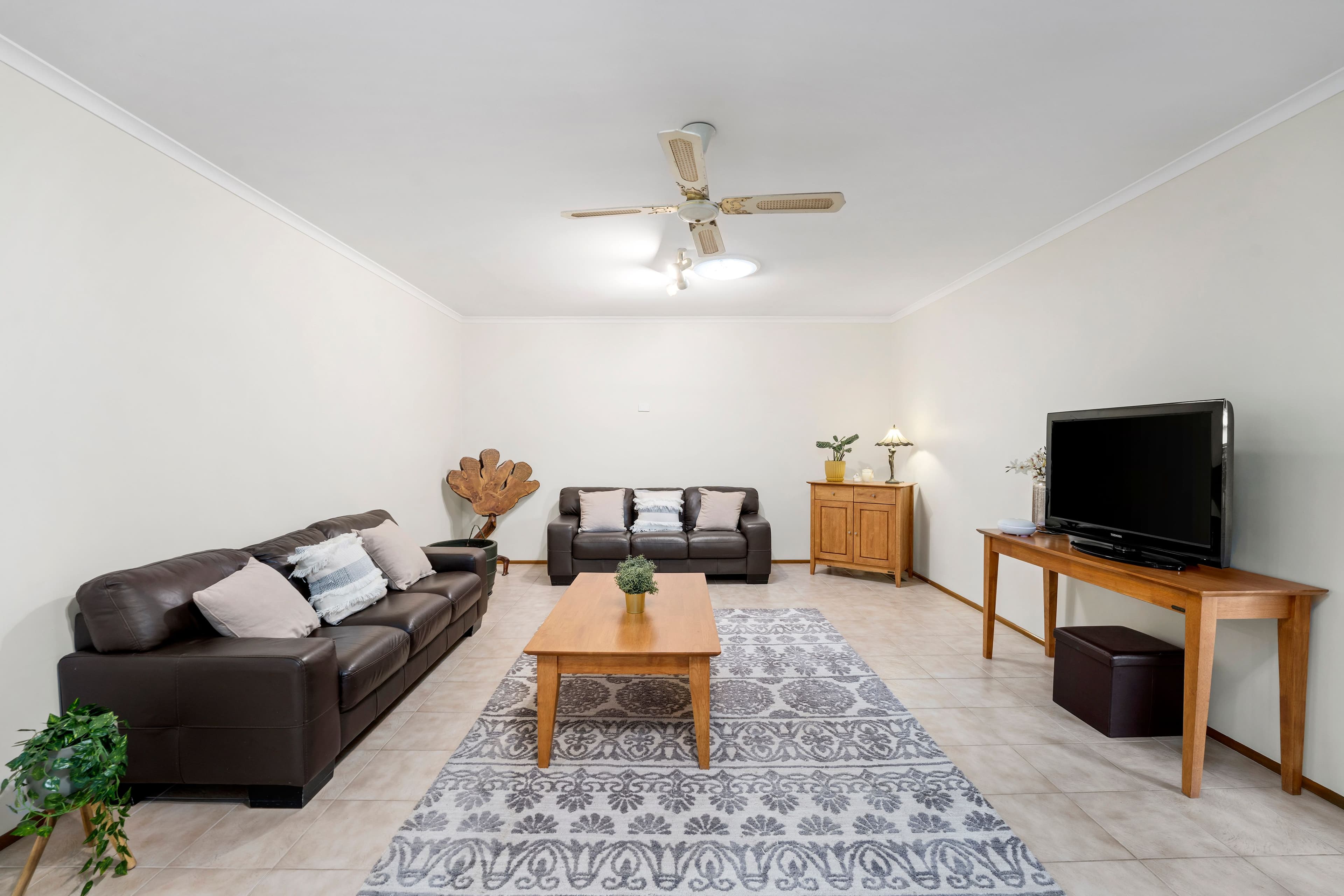 4 Sandleford Court, Sunbury VIC 3429, Sunbury - Thumbnail 5