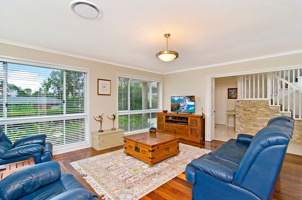 40 Buckingham Way, ELANORA QLD 4221, Elanora - Thumbnail 4