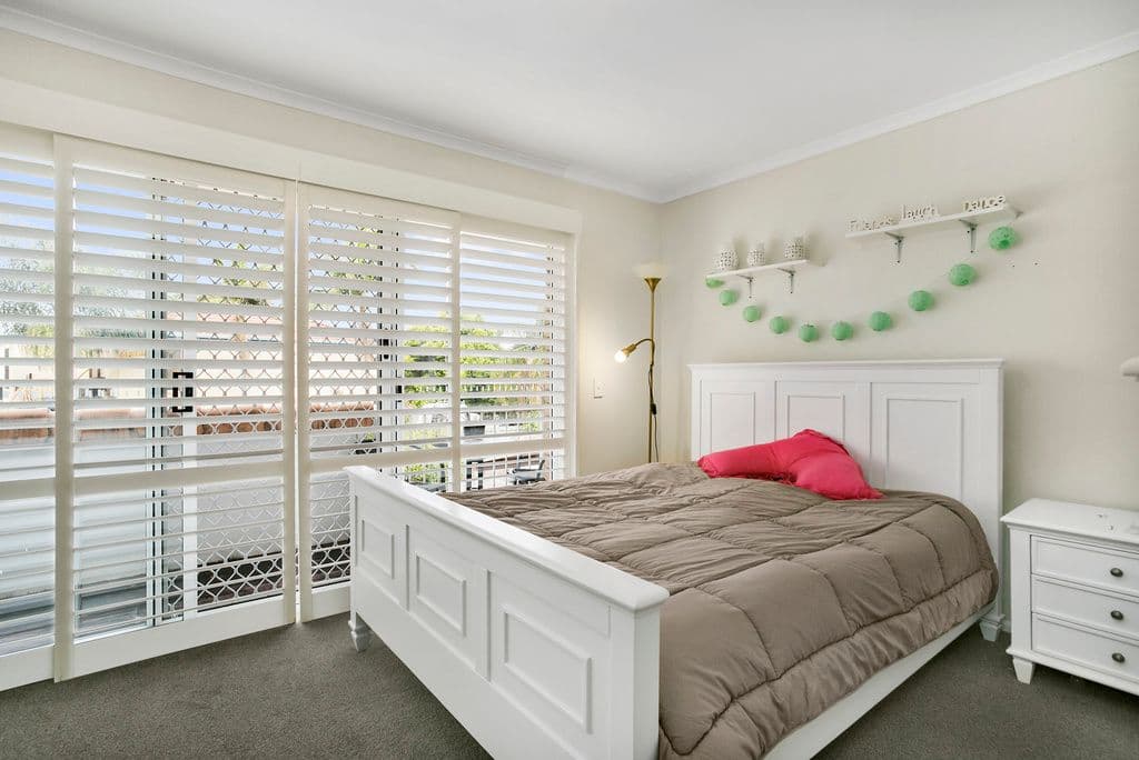 251 Christine Avenue, Varsity Lakes QLD 4227, Varsity Lakes - Thumbnail 4