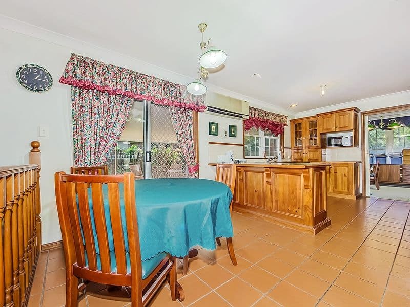 76 Northbrook Street, SINNAMON PARK QLD 4073, Sinnamon Park - Thumbnail 5