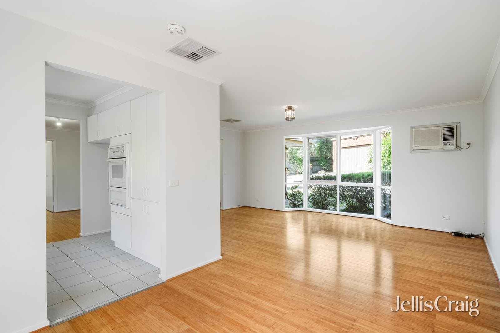 2/14 Mantell Street, Doncaster East, Doncaster East - Thumbnail 4
