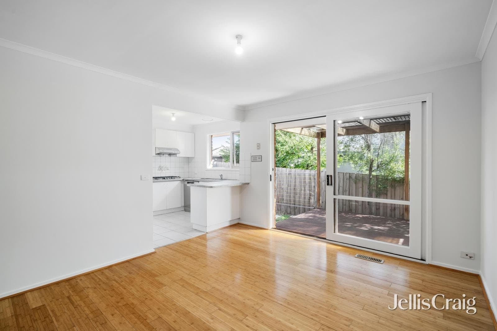 2/14 Mantell Street, Doncaster East, Doncaster East - Thumbnail 5