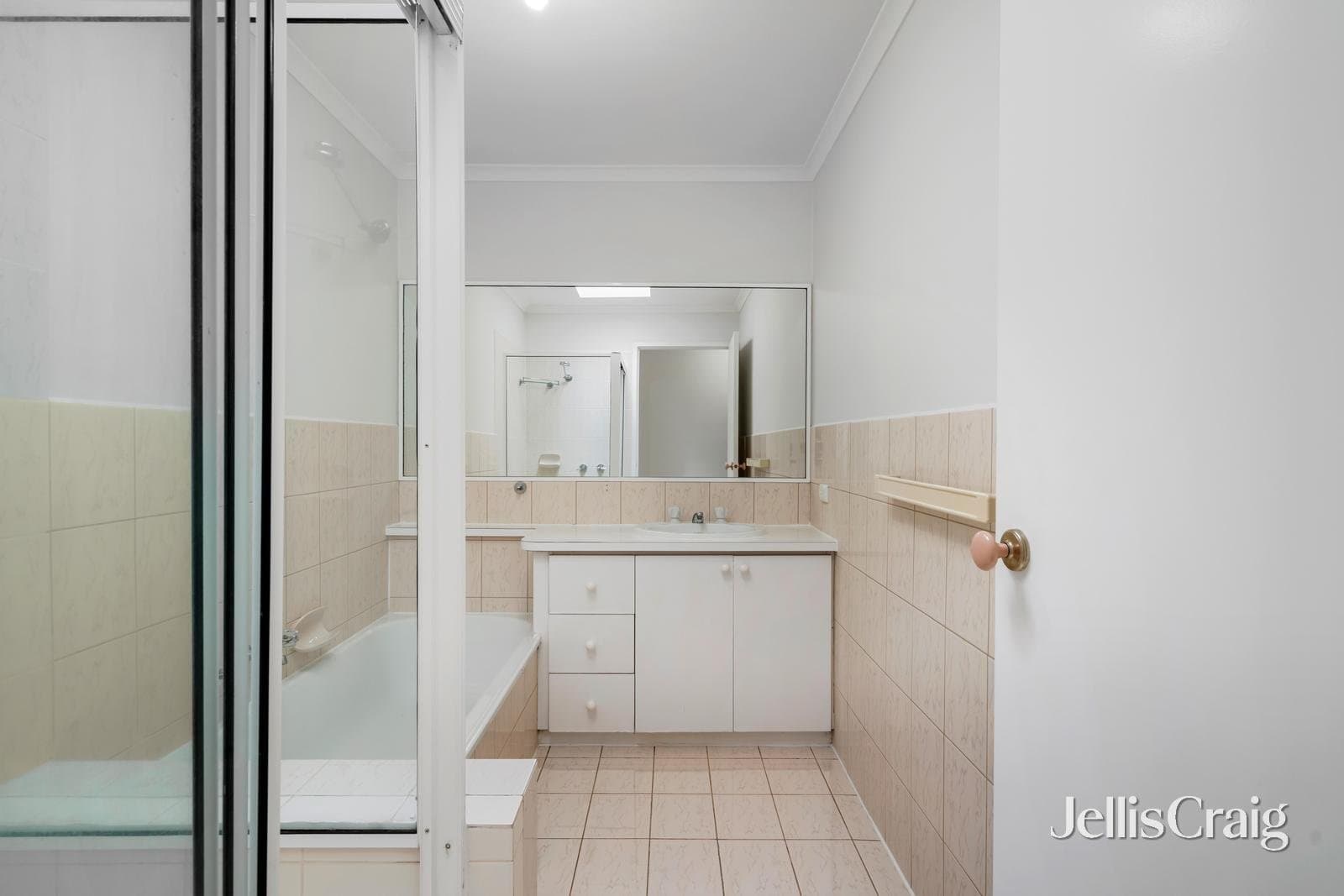 2/14 Mantell Street, Doncaster East, Doncaster East - Thumbnail 8