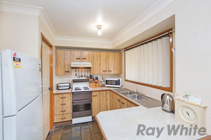 2 Kate Close, Lake Haven NSW 2263, Lake Haven - Thumbnail 4