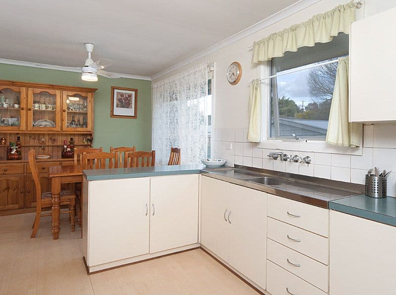 17 Edward Street, MOUNT BARKER SA 5251, Mount Barker - Thumbnail 5