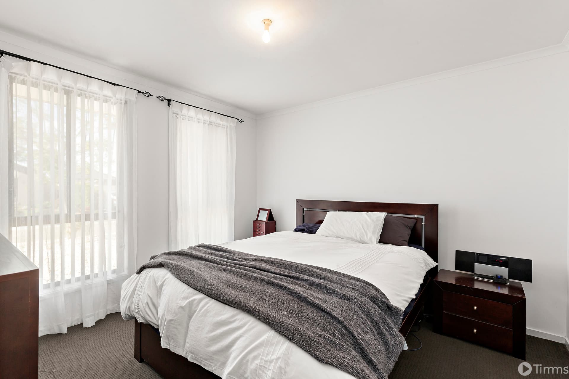 26 Buoy Crescent, Seaford Meadows - Thumbnail 4