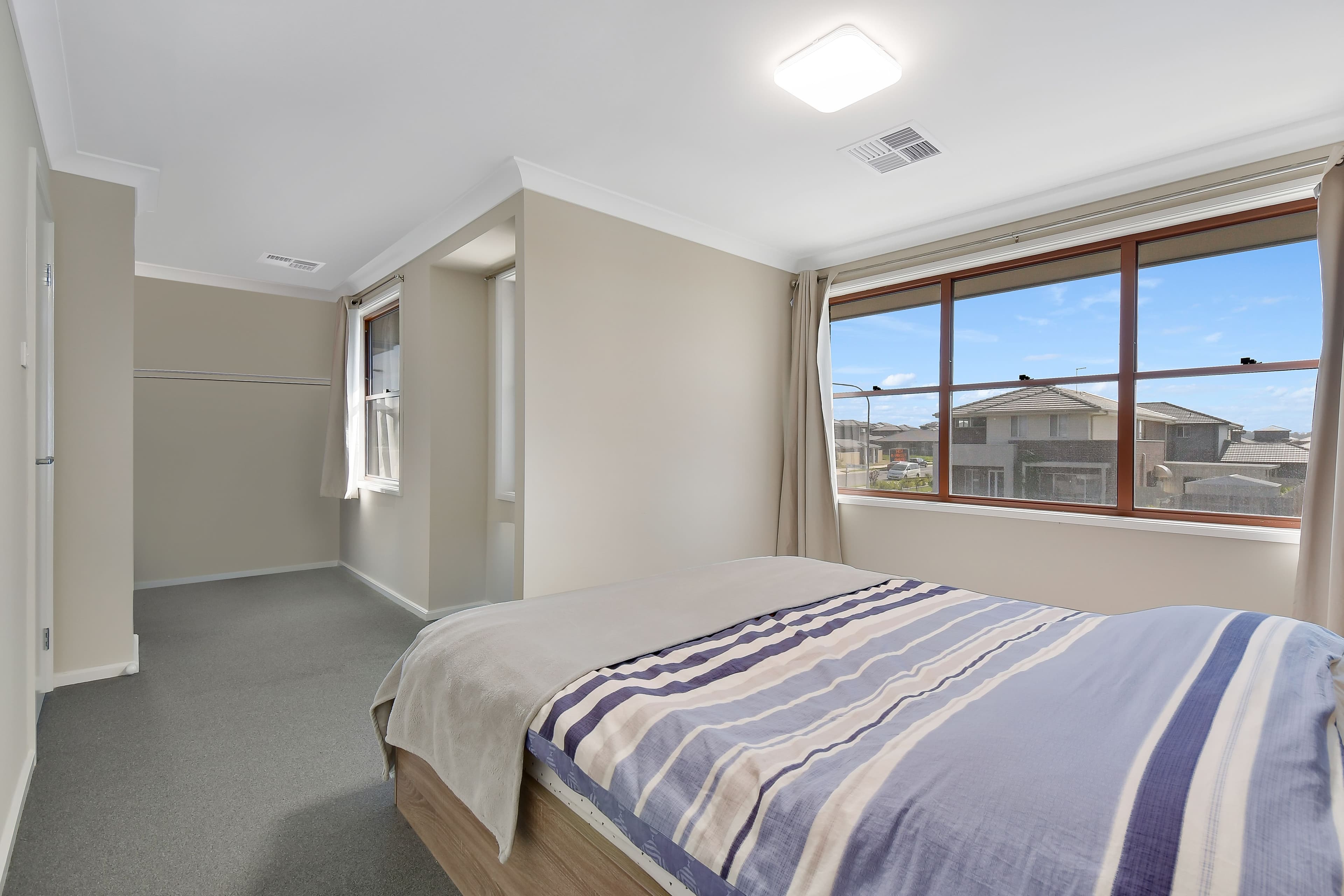 76 Somme Avenue, Edmondson Park NSW 2174, Edmondson Park - Thumbnail 5
