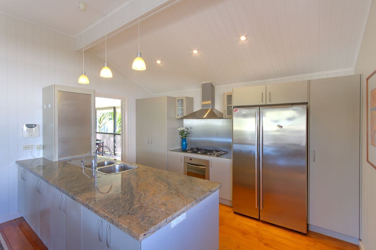 25 Foch Street, Ashgrove QLD 4060, Ashgrove - Thumbnail 2