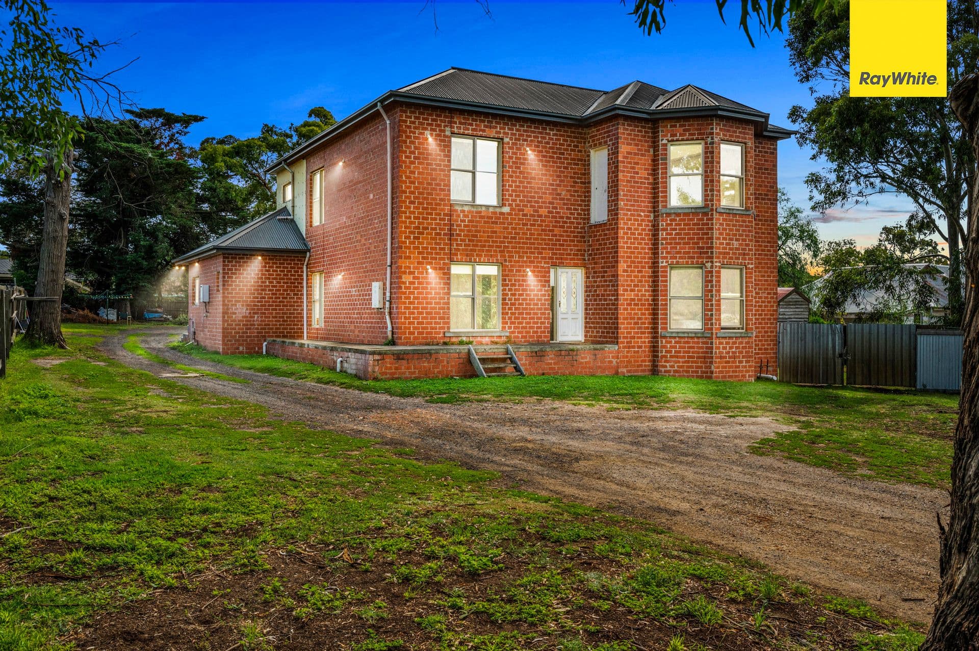 16 Ruthven Street, Sunbury VIC 3429, Sunbury - Image 1