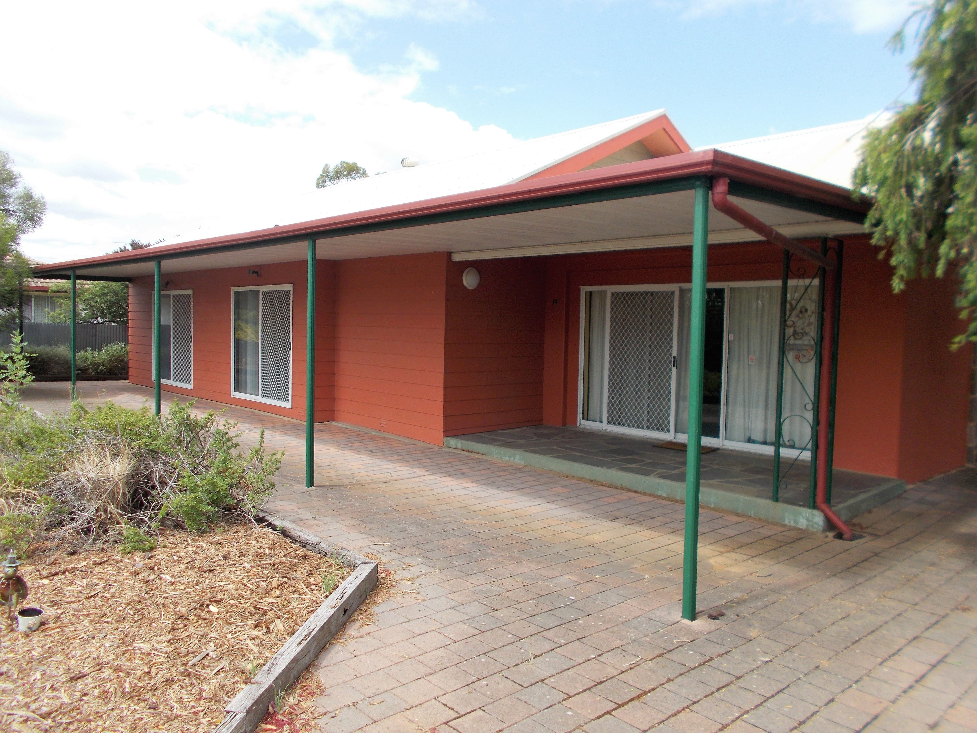 14 Dinning Terrace, Bordertown SA 5268, Bordertown - Image 1