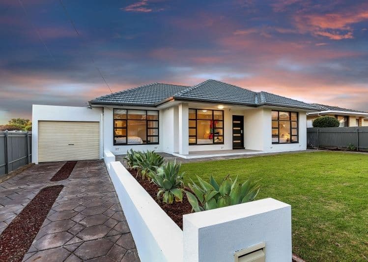 2 Vale Avenue, Valley View SA 5093, Valley View - Image 1