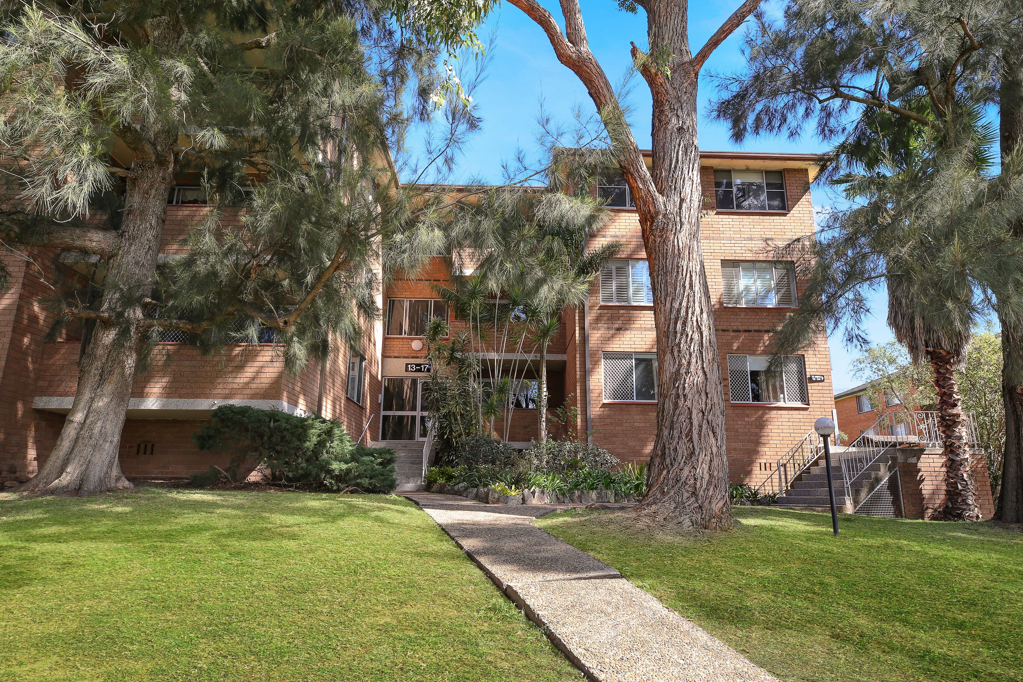 13 Miranda Road, Miranda - Thumbnail 8