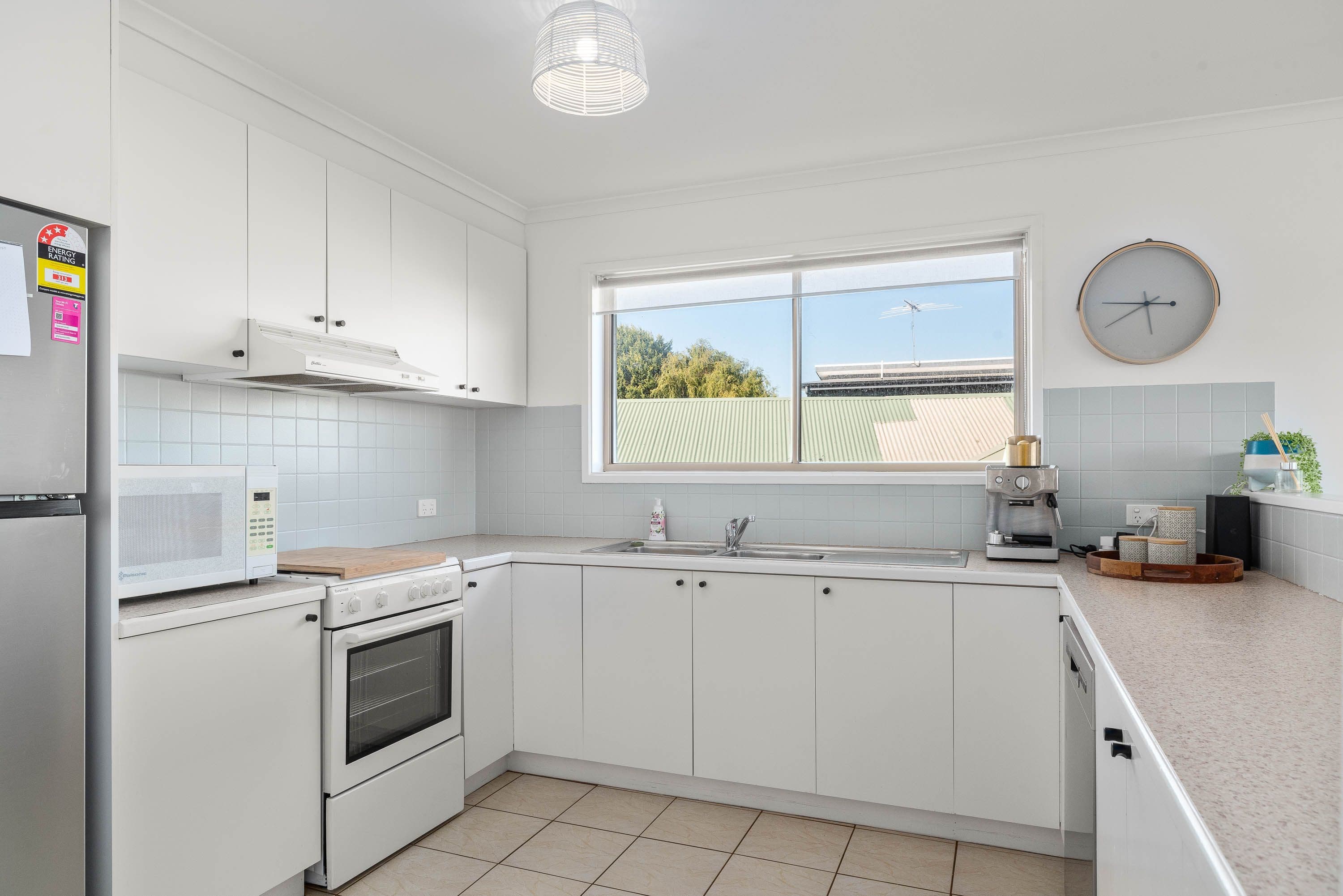 5 Goondiwindi Drive, Cowes VIC 3922, Cowes - Thumbnail 3