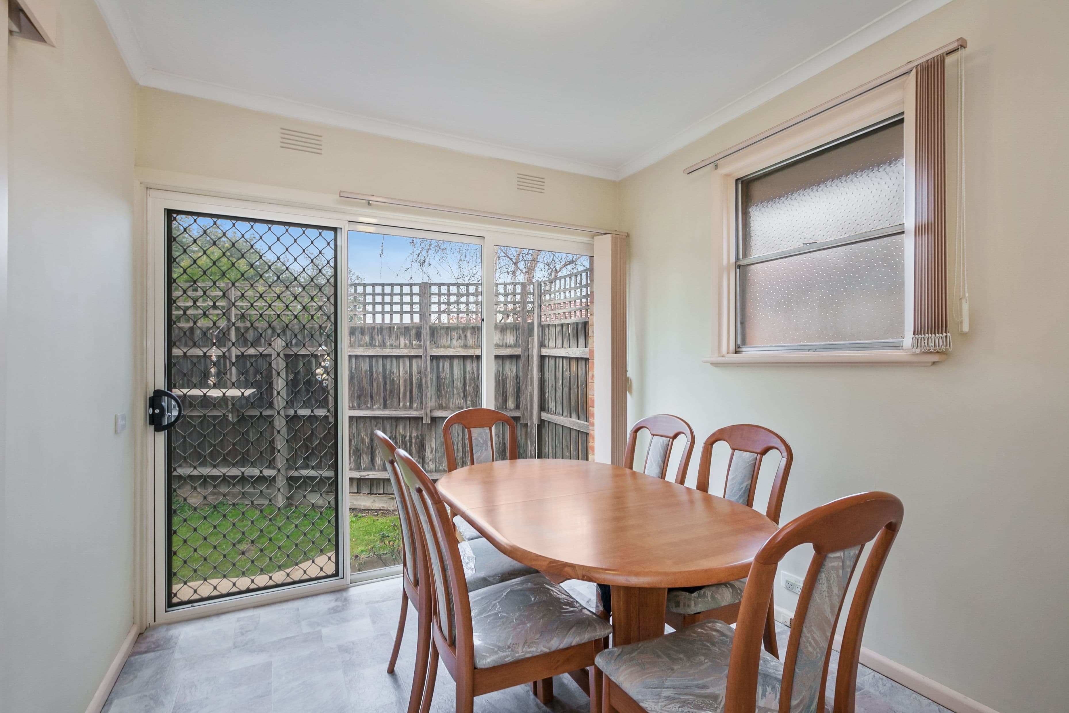 92 Pine Street, Reservoir VIC 3073, Reservoir - Thumbnail 4