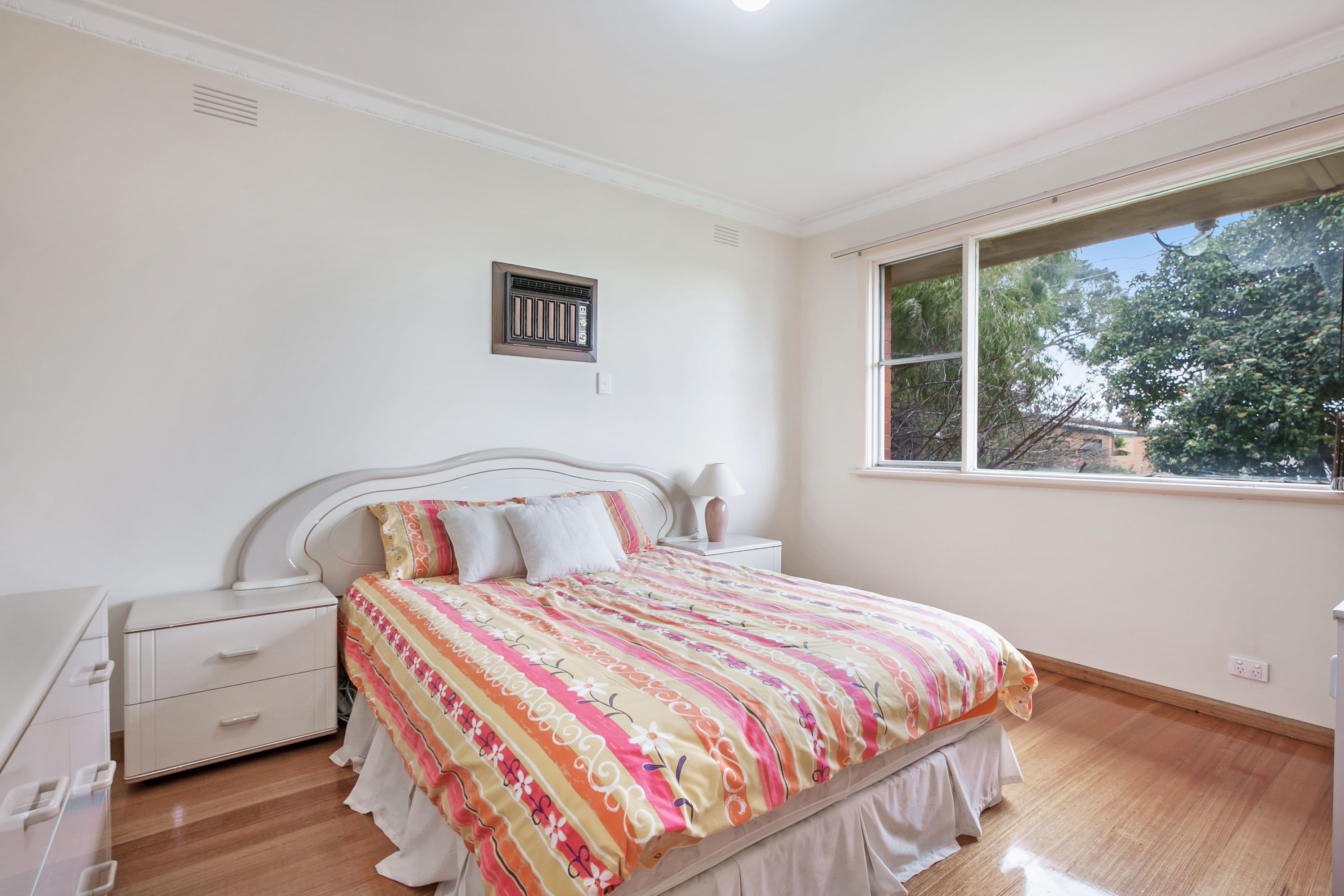 92 Pine Street, Reservoir VIC 3073, Reservoir - Thumbnail 5