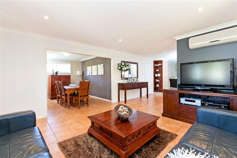 160 Colburn Avenue, VICTORIA POINT QLD 4165, Victoria Point - Thumbnail 5