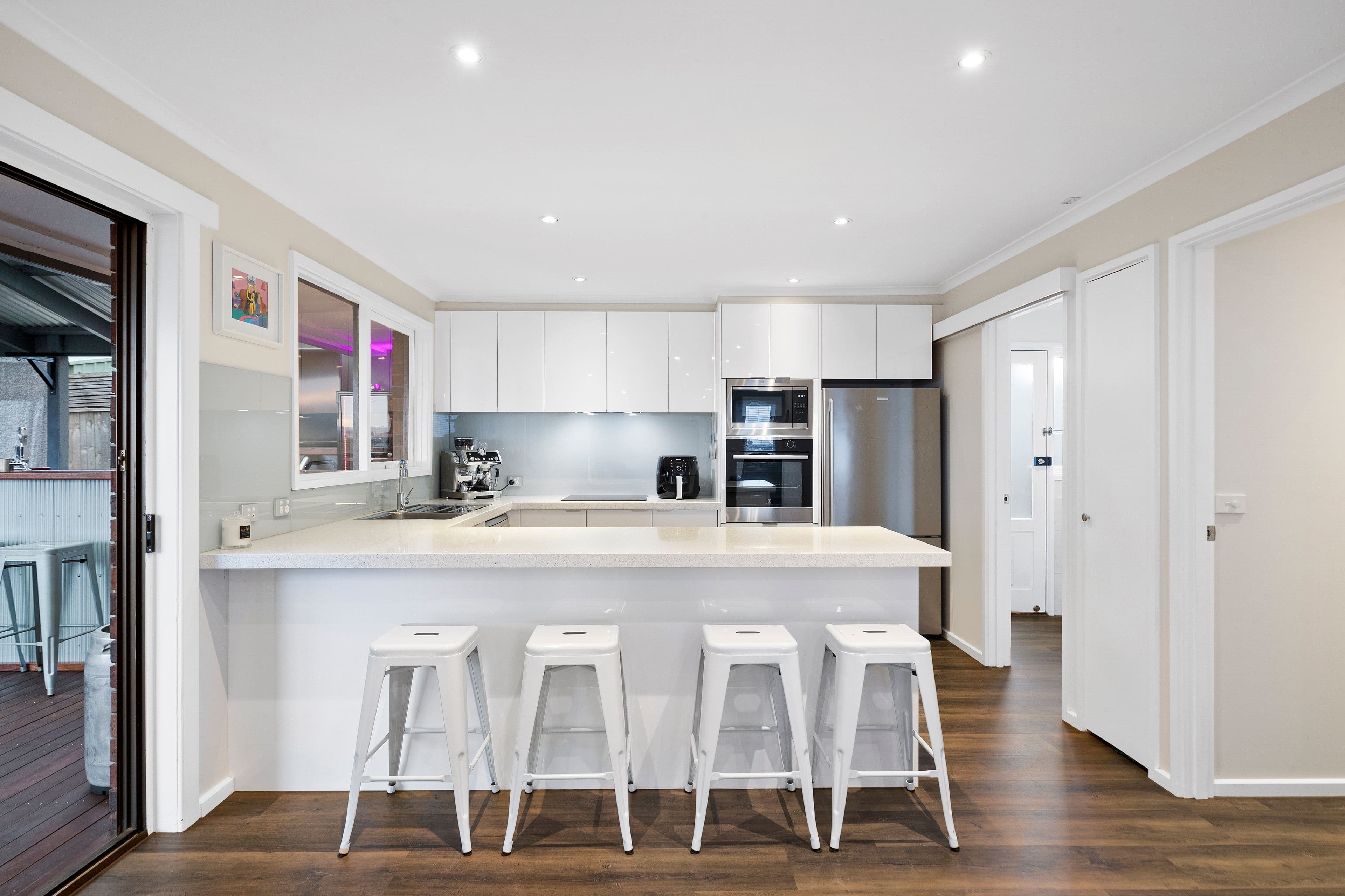 11 Stainsby Close, Endeavour Hills VIC 3802, Endeavour Hills - Thumbnail 2