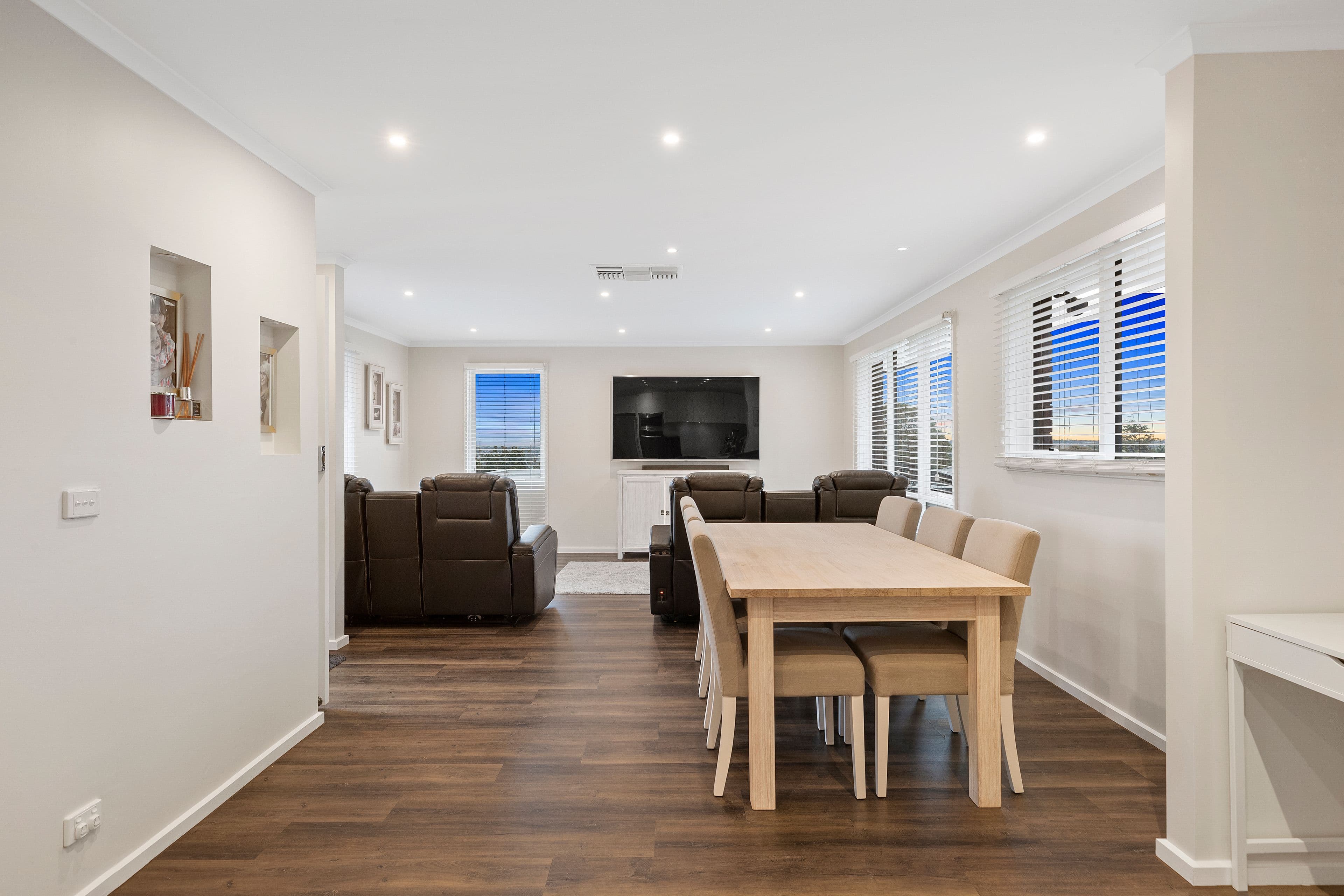 11 Stainsby Close, Endeavour Hills VIC 3802, Endeavour Hills - Thumbnail 4