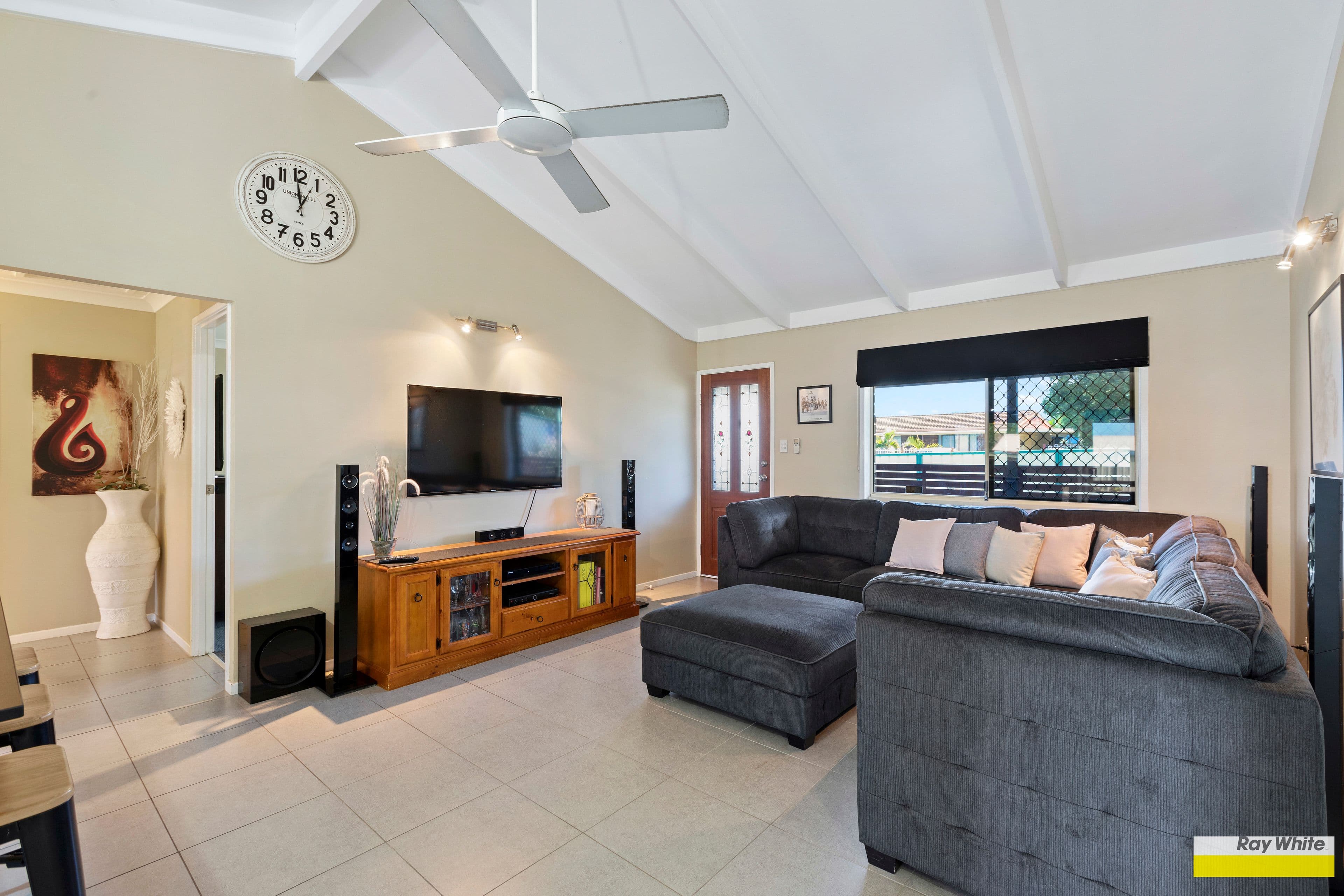 9 Morrow Street, Crestmead QLD 4132, Crestmead - Thumbnail 4