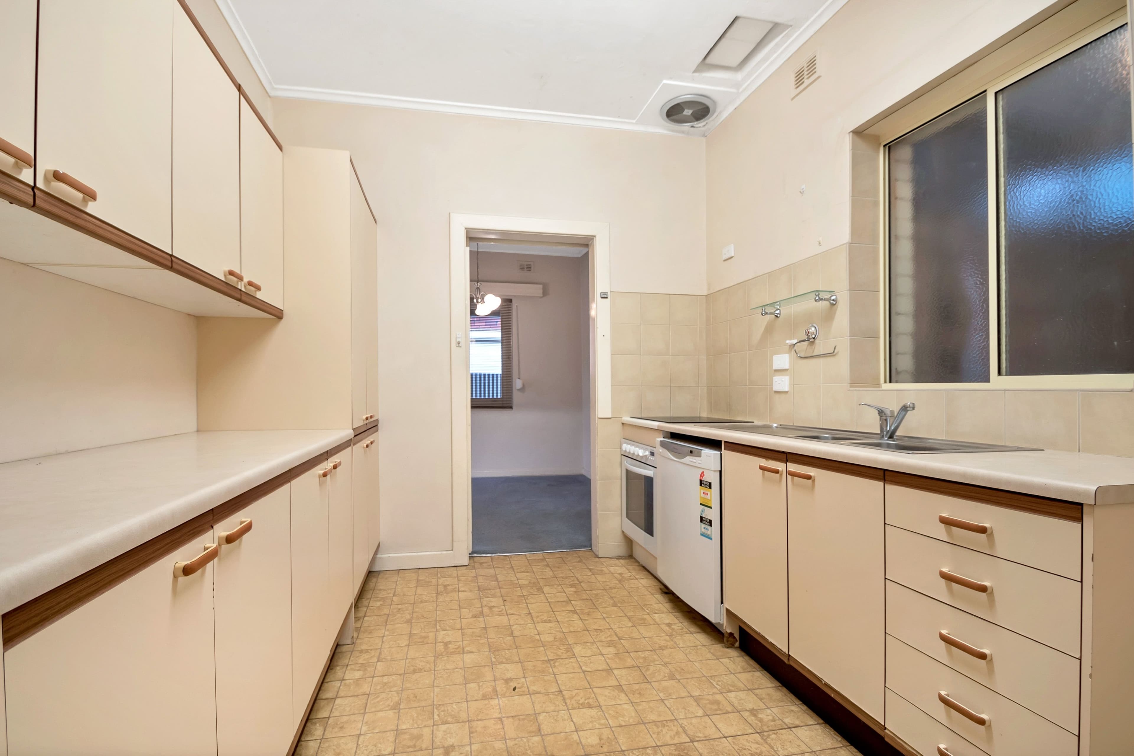 51 Boucaut Avenue, Klemzig SA 5087, Klemzig - Thumbnail 4