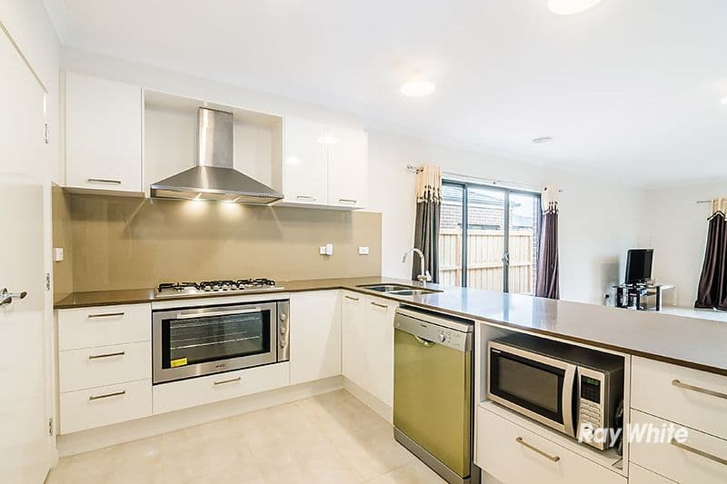 7 Matisse Street, CRANBOURNE WEST VIC 3977, Cranbourne West - Thumbnail 4