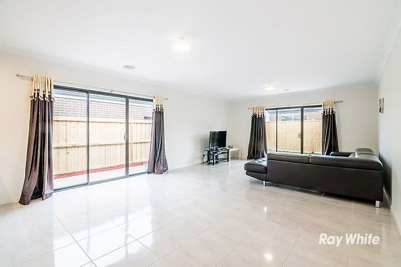 7 Matisse Street, CRANBOURNE WEST VIC 3977, Cranbourne West - Thumbnail 6