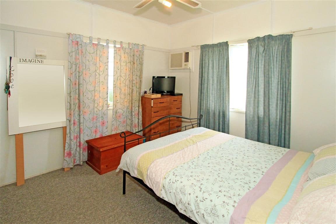 7 Davis Street, ALLENSTOWN QLD 4700, Allenstown - Thumbnail 5