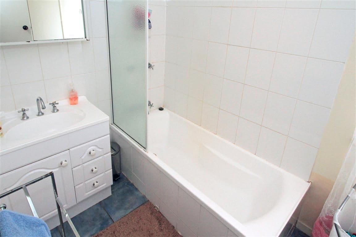 7 Davis Street, ALLENSTOWN QLD 4700, Allenstown - Thumbnail 8