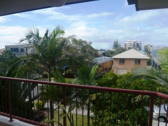 6 Petrel Avenue, MERMAID BEACH QLD 4218, Mermaid Beach - Image 1