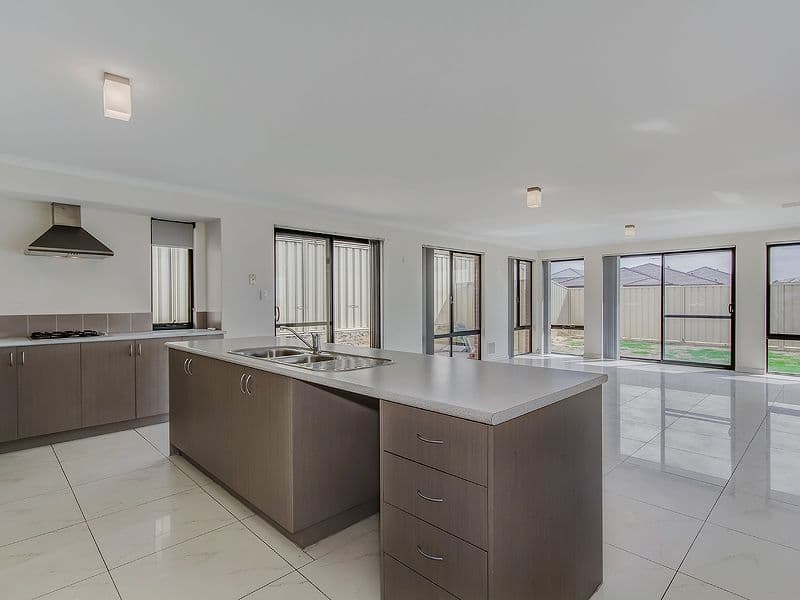 2 Tallon Loop, BALDIVIS WA 6171, Baldivis - Image 1