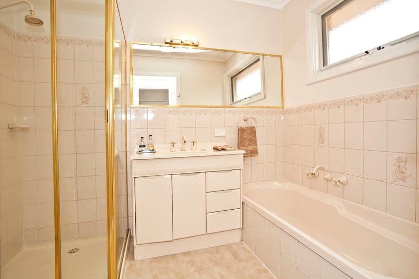 5 Carmichael Court, GLEN WAVERLEY VIC 3150, Glen Waverley - Thumbnail 7