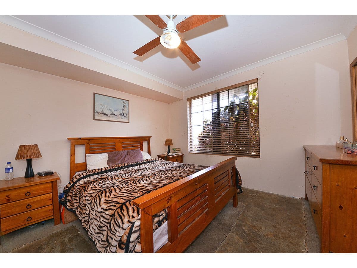 31 Dorneywood Way, Landsdale WA 6065, Landsdale - Thumbnail 5